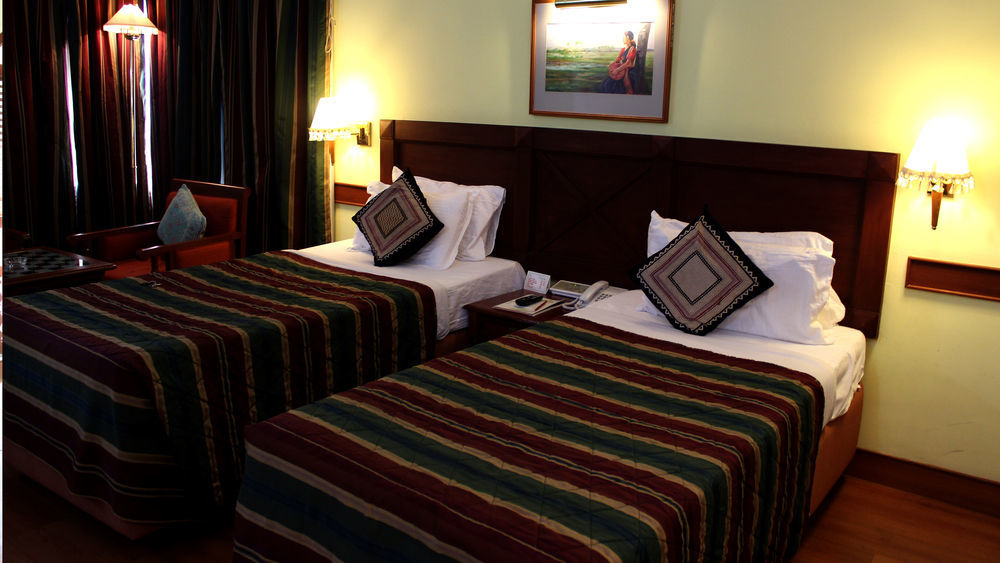 The Mascot Hotel - A Heritage Living Experience Thiruvananthapuram Exterior photo
