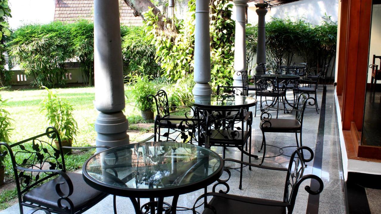The Mascot Hotel - A Heritage Living Experience Thiruvananthapuram Exterior photo